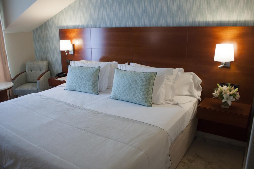 Hotel Carlos I Silgar ซันเชนโช ภายนอก รูปภาพ